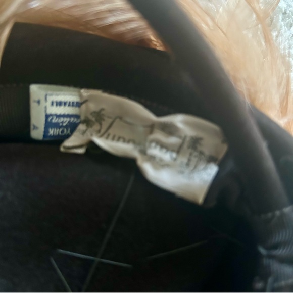 Vintage 1940s Hat l Brown Tilt l Feather l Burlesque Cocktail Costume l 40s - Picture 8 of 8